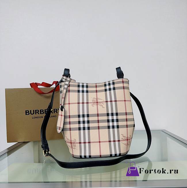Fortok Burberry Haymarket Check Crossbody Bucket Bag In Black 18.5x15x23.5cm - 1