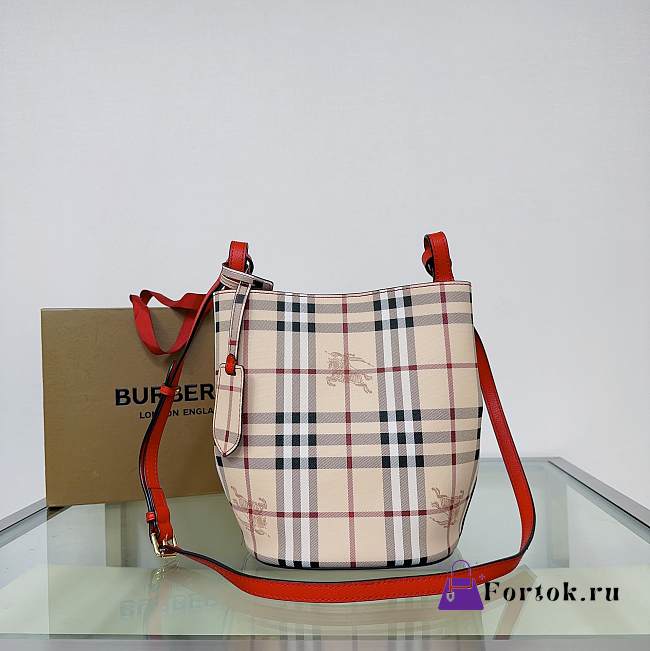 Fortok Burberry Haymarket Check Crossbody Bucket Bag In Red 18.5x15x23.5cm - 1