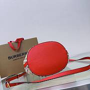 Fortok Burberry Haymarket Check Crossbody Bucket Bag In Red 18.5x15x23.5cm - 5