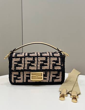 Fortok Fendi Baguette Black Raffia Back With Crocheted FF Bag 27×6×15cm