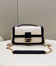 Fortok Fendi Nappa Bicolor Baguette Chain Bag 27×6×13cm - 1
