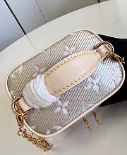 Fortok Louis Vuitton Micro Vanity Bag Beige M22920 11x10x8cm - 3