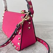 Fortok Valentino Garavani Rockstud Grained Calfskin Crossbody Bag Pink  - 6
