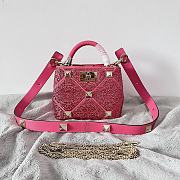 Fortok Valentino Garavani Roman Stud Crystal Embellished Calfskin Handbag Pink - 1