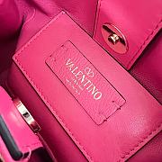 Fortok Valentino Garavani Roman Stud Crystal Embellished Calfskin Handbag Pink - 6