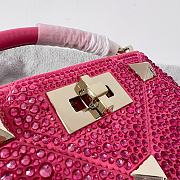 Fortok Valentino Garavani Roman Stud Crystal Embellished Calfskin Handbag Pink - 4