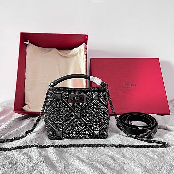 Fortok Valentino Garavani Roman Stud Crystal Embellished Calfskin Handbag Black