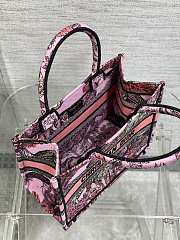 Fortok Dior Small Dior Book Tote Peach Multicolour Toile de Jouy Voyage Embroidery - 2