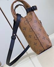 Fortok Louis Vuitton Monogram Bag M46816 17x17x7cm - 5