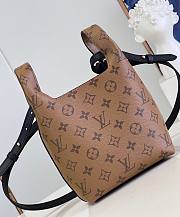 Fortok Louis Vuitton Monogram Bag M46816 17x17x7cm - 3