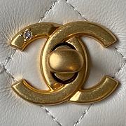 Fortok Chanel Woc Mini Flap Bag Lambskin White 19cm - 6
