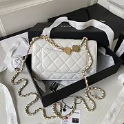 Fortok Chanel Woc Mini Flap Bag Lambskin White 19cm - 4
