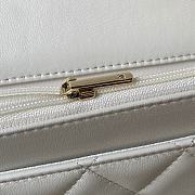 Fortok Chanel Woc Mini Flap Bag Lambskin White 19cm - 3