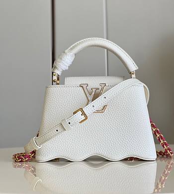 Fortok Louis Vuitton Capucines Mini Bag White 22x14x7.5cm