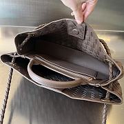Fortok Bottega Veneta Small East West Andiamo Bag Taupe 29x18x10cm - 4