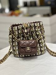 Fortok Chanel Backpack Wool Tweed, Lambskin & Gold-Tone Metal Brown & Multicolor - 1