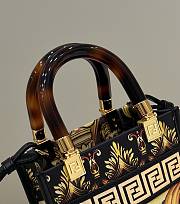 Fortok FendixVersace Fendace FF Baroque Mini Sunshine Shopper Tote Black Gold - 5