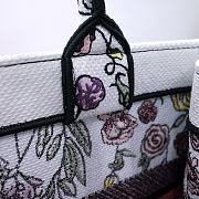 Fortok Dior Book Tote White Multicolor Florilegio Embroidery 36x27.5x16.5cm - 5