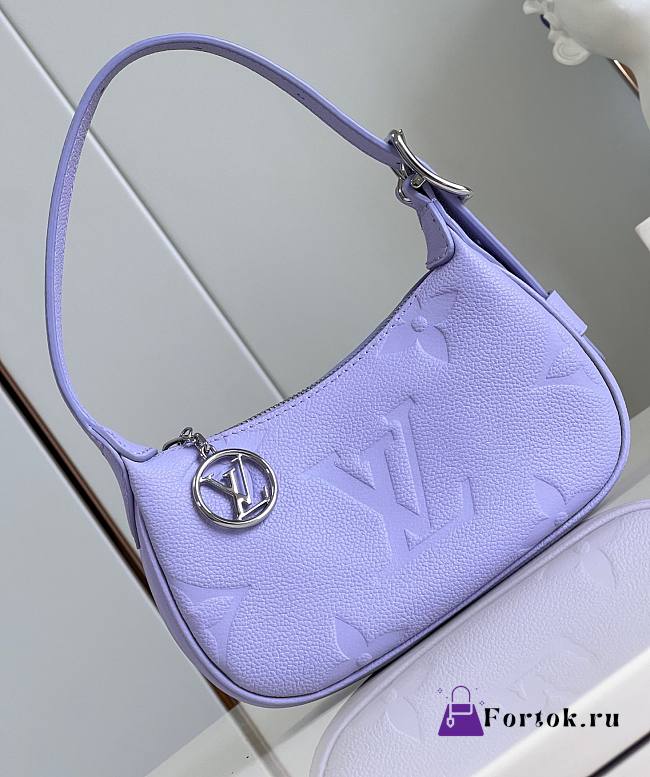 Fortok Louis Vuitton Mini Moon Bag Purple M82426 20.5x11x5cm - 1