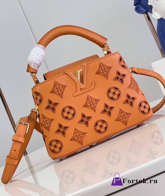 Fortok Louis Vuitton Capucines Mini Bag Saffron Yellow M22863 21x14x8cm - 1