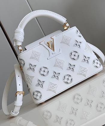 Fortok Louis Vuitton Capucines Mini Bag White M22863 21x14x8cm