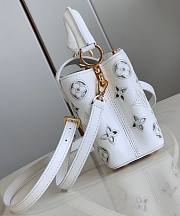 Fortok Louis Vuitton Capucines Mini Bag White M22863 21x14x8cm - 4