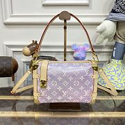 Fortok Louis Vuitton Side Trunk Bag Pink M22842 21x14x6cm - 1