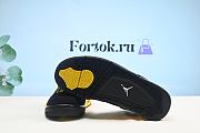 Fortok Nike Air Jordan 4 Retro ‘Thunder’ Black and Yellow - 6