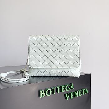 Fortok Bottega Veneta Mini Intrecciato Cross-Body Bag White 19x15x5.5cm