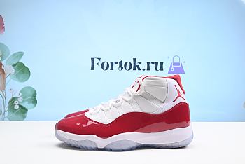 Fortok Nike Air Jordan 11-CT8012-116 Retro 'Cherry' Sneakers