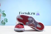 Fortok Nike Air Jordan 11-CT8012-116 Retro 'Cherry' Sneakers - 5