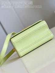 Fortok Louis Vuitton Twist PM Bag Green 19x15x9cm - 2
