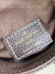 Fortok Louis Vuitton Brown Pochette Cancun Shoulder Bag 18x14x6cm - 6