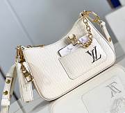 Fortok Louis Vuitton Milky Way Marellini Bag M22941 19x13.5x6.5cm - 1