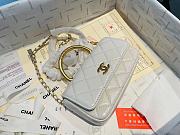 Fortok Chanel 23B Metal-Handle Bag White 17.2x9x3.5cm - 3