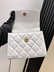 Fortok Chanel 23B Metal Pearl Wrist Bag White 14.5x12x6cm - 5