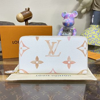 Fortok Louis Vuitton Zippy Wallet Beige 19.5×10.5×2.5cm