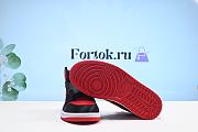 Fortok Nike Air Jordan 1 High Retro GS ‘Chicago Bulls’ Black&Red - 2