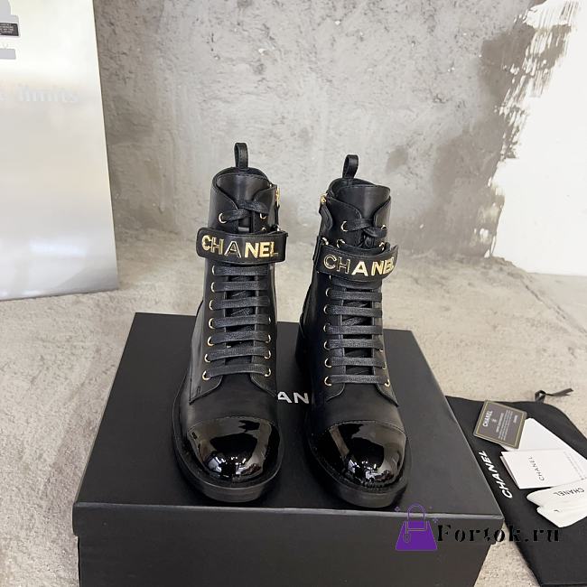 Fortok Chanel Military Boots Patent Calfskin And Lambskin Black - 1