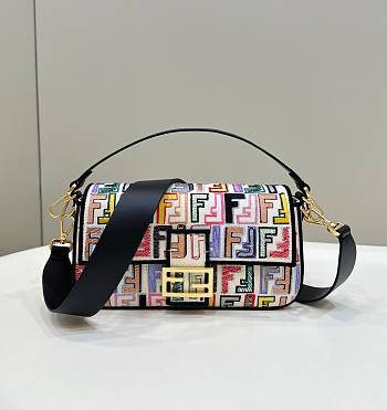 Fortok Fendi Multicolor Hand-painted Embroidery FF Logo Baguette Bag 28x6x15cm