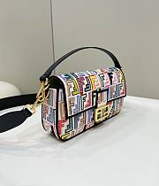 Fortok Fendi Multicolor Hand-painted Embroidery FF Logo Baguette Bag 28x6x15cm - 4