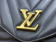 Fortok Louis Vuitton New Wave Chain Bag GM Black - 2