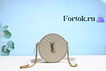 Ysl Vinyle Round Camera Bag In Chevron-Quilted Grain De Poudre Embossed Leather White 6104361 17x17x5.5cm