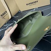 Fortok Burberry Top Handle Note Bag Olive Green 24x8x14cm - 6