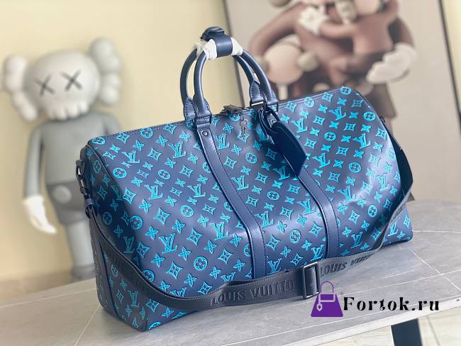 Fortok Louis Vuitton Keepall Bandoulière 50 Monogram Shadow Blue  - 1