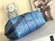 Fortok Louis Vuitton Keepall Bandoulière 50 Monogram Shadow Blue  - 5