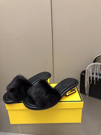 Fortok Fendi 2023SS Mink Fur FF Baguette Heel Slides Black