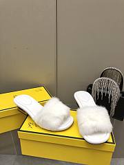 Fortok Fendi 2023SS Mink Fur FF Baguette Heel Slides White - 4
