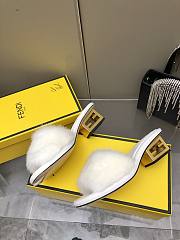 Fortok Fendi 2023SS Mink Fur FF Baguette Heel Slides White - 3