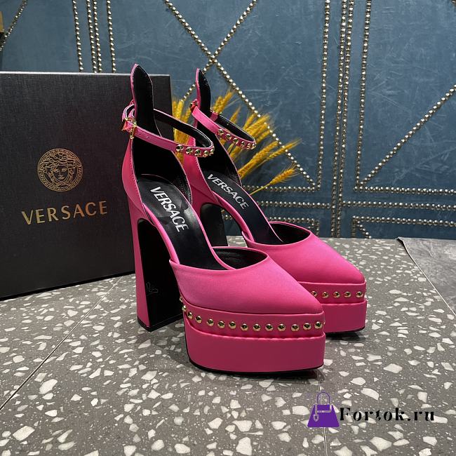 Fortok Versace Aevitas Pointy Stud Pink Leather Platform Pumps - 1